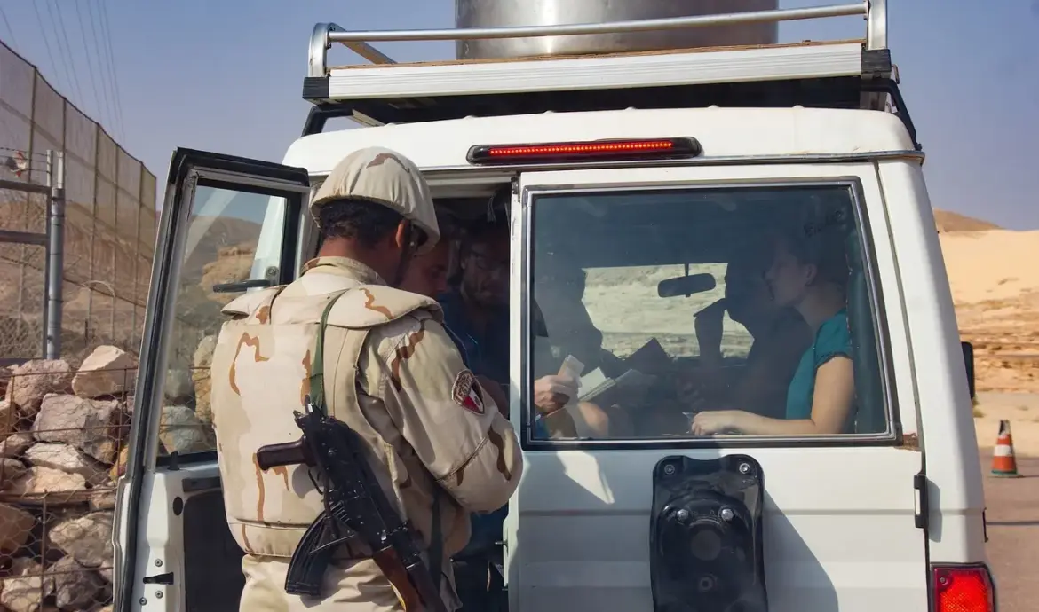 71741037 – Hvem ringer?