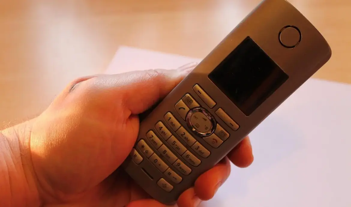 Er det sikkert at svare på 65 91 99 37?