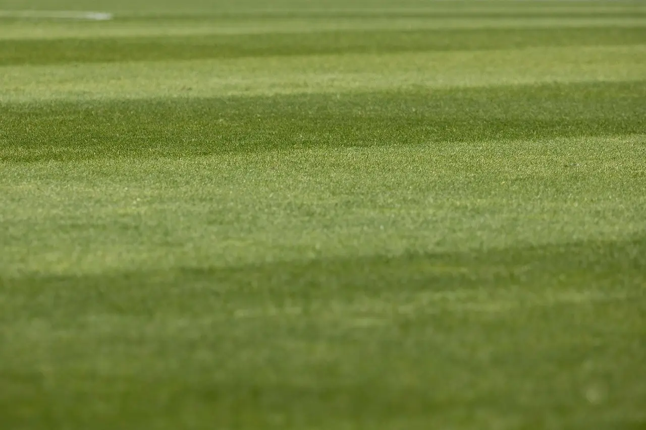 Dramatik fra første fløjt – sådan forløb 1. runde af den polske I Liga 2025/26