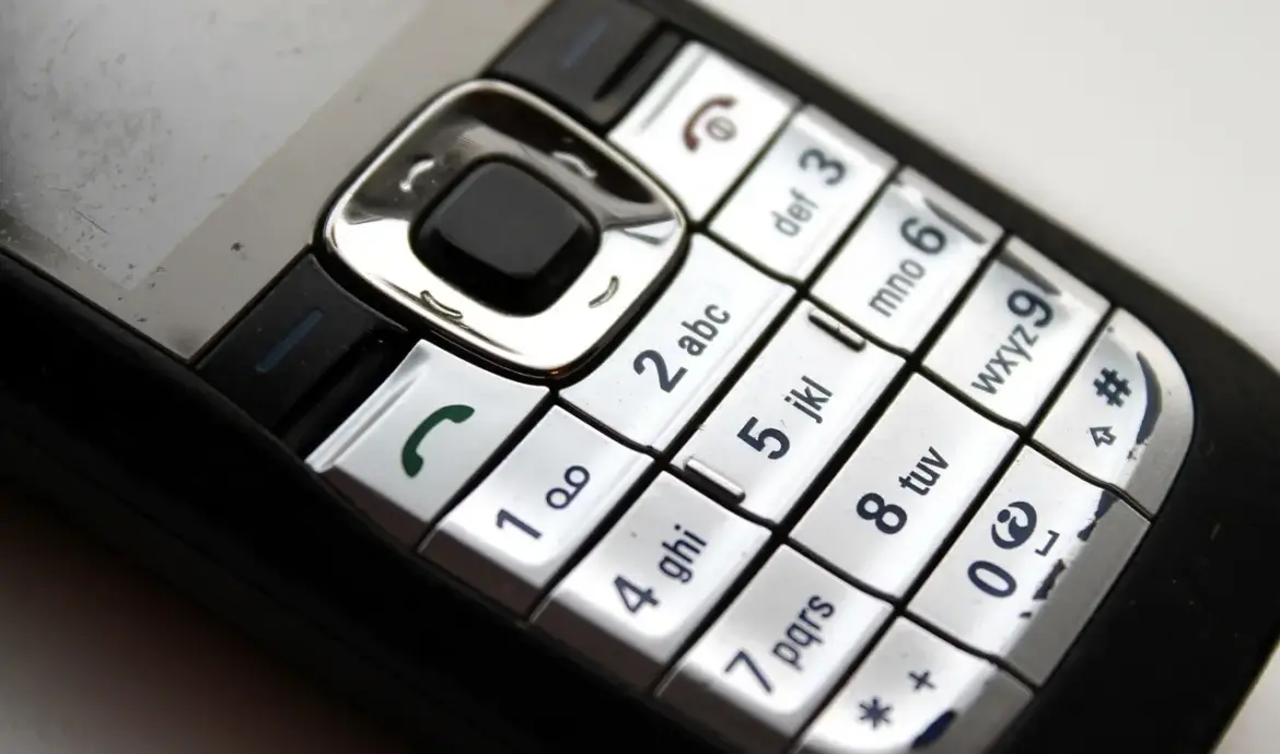 Hvorfor ringer 70102030?