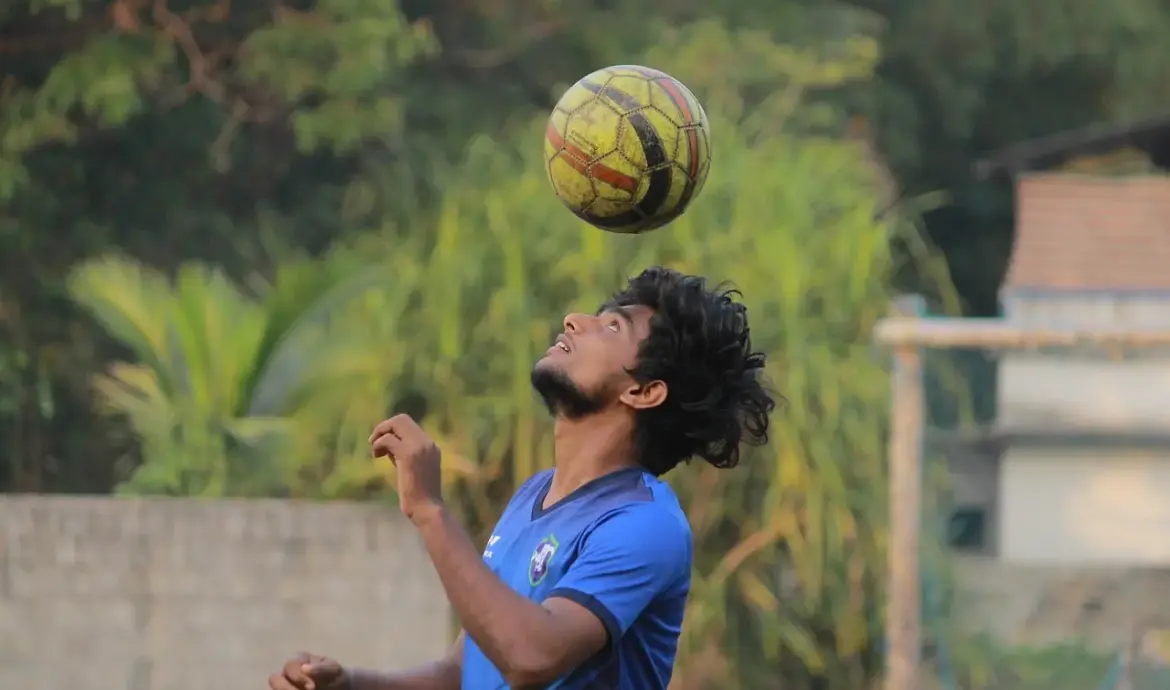 II Liga – East 25/26, runde 17: Mål, udligninger og sene afgørelser over hele linjen